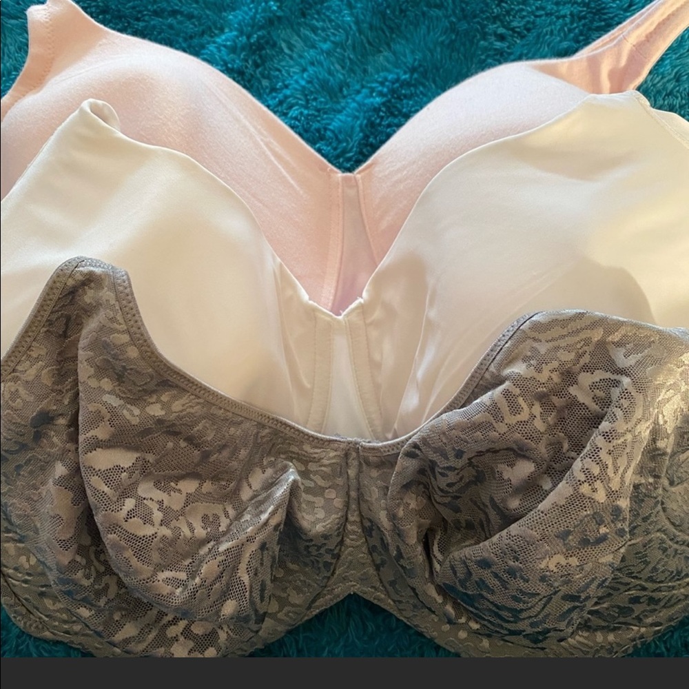 Bundle of bras 42ddd